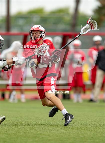 Thumbnail 2 in Reading Memorial vs. Concord-Carlisle (MIAA D2 Final) photogallery.