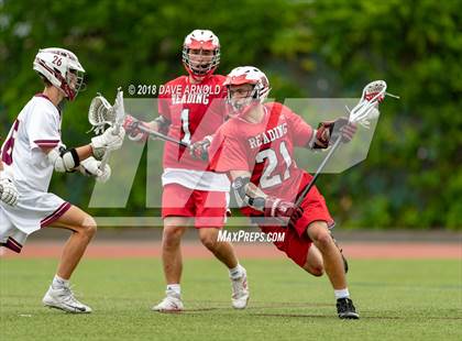Thumbnail 3 in Reading Memorial vs. Concord-Carlisle (MIAA D2 Final) photogallery.