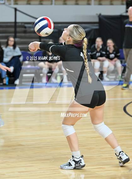 Thumbnail 3 in Valley Christian vs. Northwest Christian (AIA 3A Final) photogallery.