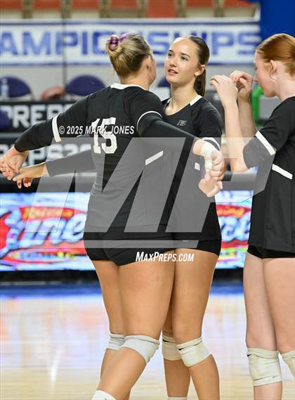 Thumbnail 2 in Valley Christian vs. Northwest Christian (AIA 3A Final) photogallery.