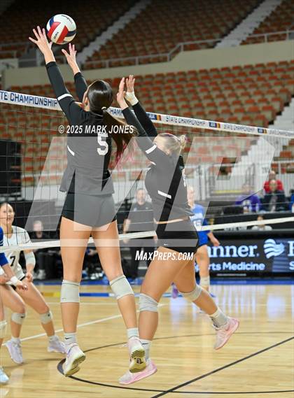 Thumbnail 1 in Valley Christian vs. Northwest Christian (AIA 3A Final) photogallery.