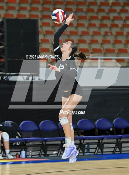 Thumbnail 3 in Valley Christian vs. Northwest Christian (AIA 3A Final) photogallery.