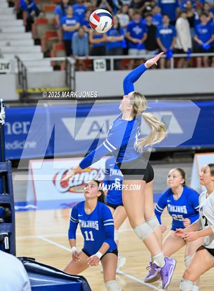 Thumbnail 3 in Valley Christian vs. Northwest Christian (AIA 3A Final) photogallery.