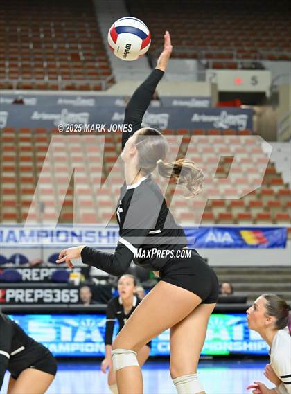 Thumbnail 3 in Valley Christian vs. Northwest Christian (AIA 3A Final) photogallery.