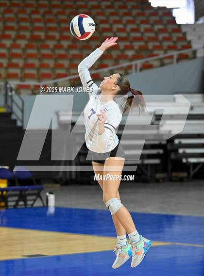 Thumbnail 3 in Valley Christian vs. Northwest Christian (AIA 3A Final) photogallery.