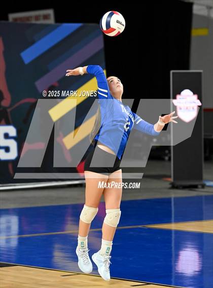 Thumbnail 2 in Valley Christian vs. Northwest Christian (AIA 3A Final) photogallery.