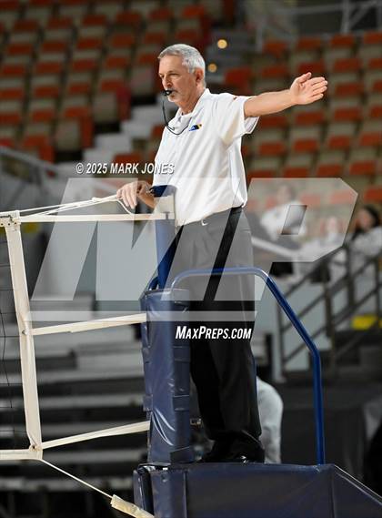 Thumbnail 2 in Valley Christian vs. Northwest Christian (AIA 3A Final) photogallery.