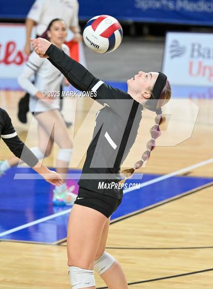 Thumbnail 2 in Valley Christian vs. Northwest Christian (AIA 3A Final) photogallery.