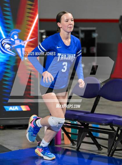 Thumbnail 3 in Valley Christian vs. Northwest Christian (AIA 3A Final) photogallery.