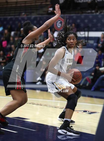 Thumbnail 3 in Bishop O'Dowd vs. Salesian College Preparatory (CIF NCS D3 Final) photogallery.