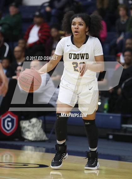Thumbnail 3 in Bishop O'Dowd vs. Salesian College Preparatory (CIF NCS D3 Final) photogallery.