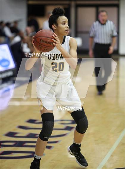 Thumbnail 1 in Bishop O'Dowd vs. Salesian College Preparatory (CIF NCS D3 Final) photogallery.