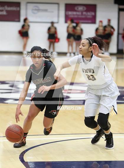 Thumbnail 2 in Bishop O'Dowd vs. Salesian College Preparatory (CIF NCS D3 Final) photogallery.