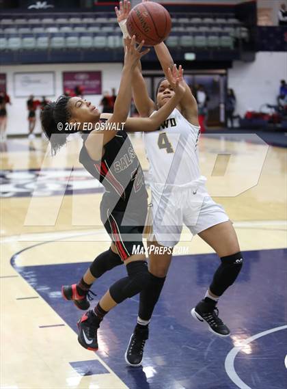 Thumbnail 1 in Bishop O'Dowd vs. Salesian College Preparatory (CIF NCS D3 Final) photogallery.