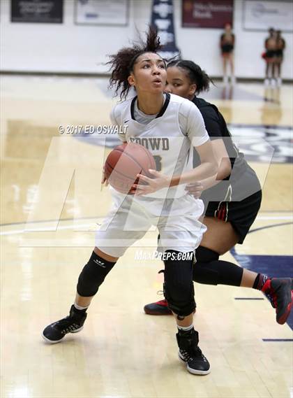 Thumbnail 1 in Bishop O'Dowd vs. Salesian College Preparatory (CIF NCS D3 Final) photogallery.