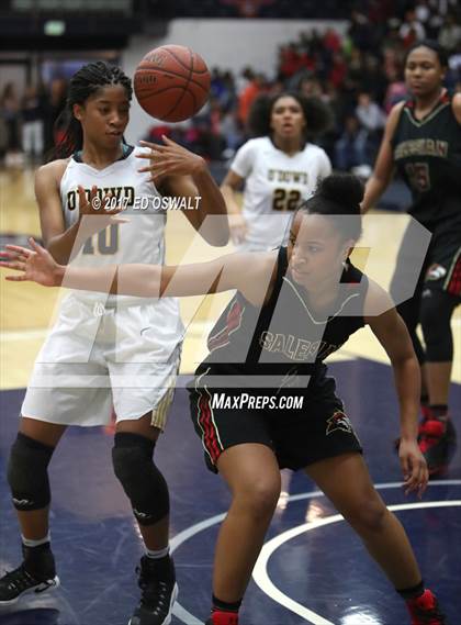Thumbnail 2 in Bishop O'Dowd vs. Salesian College Preparatory (CIF NCS D3 Final) photogallery.