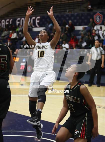 Thumbnail 1 in Bishop O'Dowd vs. Salesian College Preparatory (CIF NCS D3 Final) photogallery.