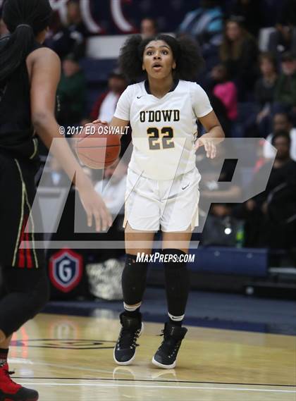 Thumbnail 1 in Bishop O'Dowd vs. Salesian College Preparatory (CIF NCS D3 Final) photogallery.