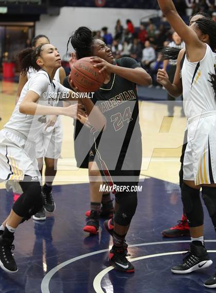 Thumbnail 2 in Bishop O'Dowd vs. Salesian College Preparatory (CIF NCS D3 Final) photogallery.