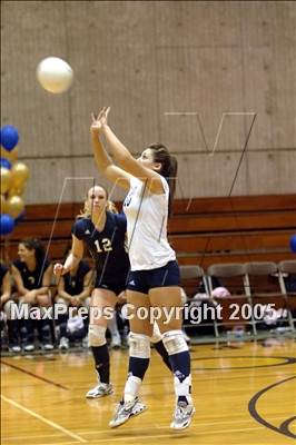 Thumbnail 2 in Santa Margarita vs Rim Of The World (D3-AA Section Final) photogallery.