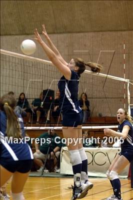 Thumbnail 1 in Santa Margarita vs Rim Of The World (D3-AA Section Final) photogallery.