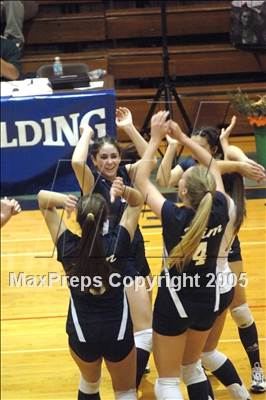 Thumbnail 2 in Santa Margarita vs Rim Of The World (D3-AA Section Final) photogallery.
