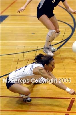 Thumbnail 1 in Santa Margarita vs Rim Of The World (D3-AA Section Final) photogallery.