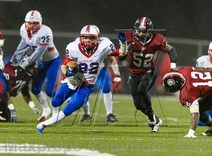 Thumbnail 3 in Aliquippa vs. Richland (PIAA Class AA Semifinal) photogallery.