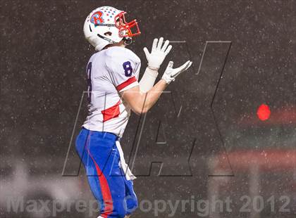 Thumbnail 1 in Aliquippa vs. Richland (PIAA Class AA Semifinal) photogallery.