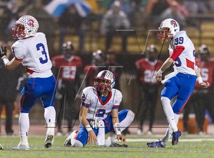 Thumbnail 1 in Aliquippa vs. Richland (PIAA Class AA Semifinal) photogallery.