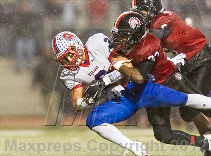 Thumbnail 3 in Aliquippa vs. Richland (PIAA Class AA Semifinal) photogallery.