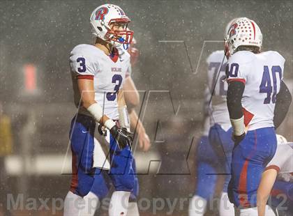 Thumbnail 3 in Aliquippa vs. Richland (PIAA Class AA Semifinal) photogallery.