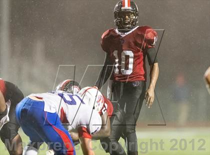 Thumbnail 3 in Aliquippa vs. Richland (PIAA Class AA Semifinal) photogallery.