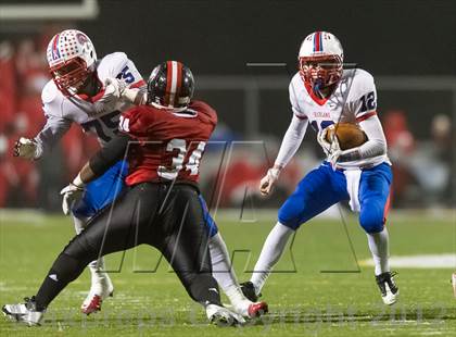 Thumbnail 1 in Aliquippa vs. Richland (PIAA Class AA Semifinal) photogallery.