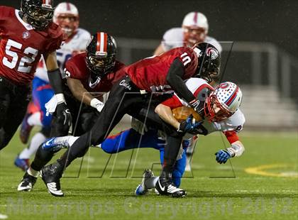 Thumbnail 1 in Aliquippa vs. Richland (PIAA Class AA Semifinal) photogallery.