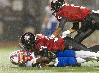 Thumbnail 1 in Aliquippa vs. Richland (PIAA Class AA Semifinal) photogallery.