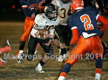 Thumbnail 2 in Hendersonville vs. Ridgeway (TSSAA 5A Semifinal) photogallery.