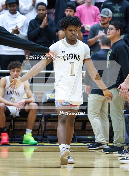 Thumbnail 1 in Kaufman vs. Canton (UIL 4A Region II BB Regional Quarterfinal Playoff) photogallery.
