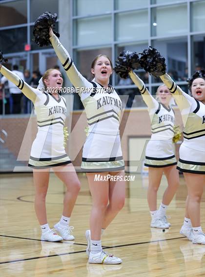 Thumbnail 3 in Kaufman vs. Canton (UIL 4A Region II BB Regional Quarterfinal Playoff) photogallery.