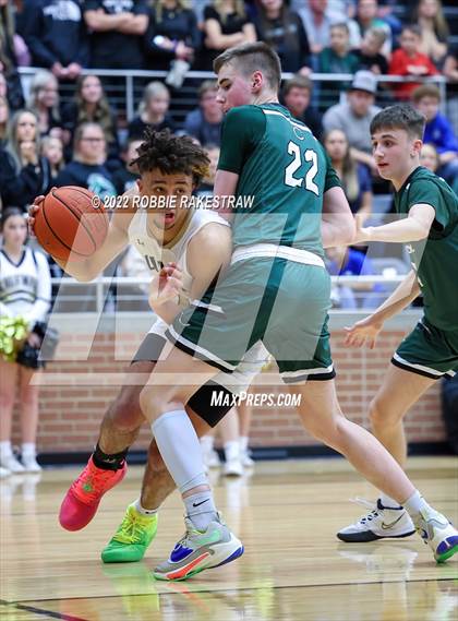 Thumbnail 2 in Kaufman vs. Canton (UIL 4A Region II BB Regional Quarterfinal Playoff) photogallery.