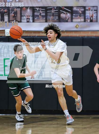 Thumbnail 3 in Kaufman vs. Canton (UIL 4A Region II BB Regional Quarterfinal Playoff) photogallery.