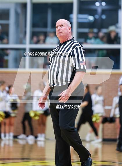 Thumbnail 2 in Kaufman vs. Canton (UIL 4A Region II BB Regional Quarterfinal Playoff) photogallery.