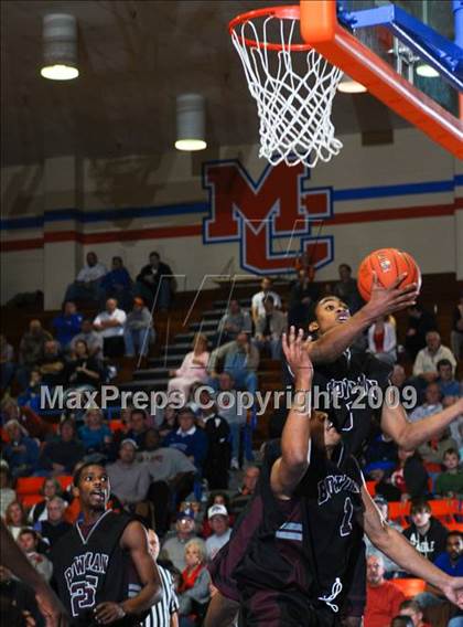 Thumbnail 3 in Holmes vs. Bowman Academy (Marshall County Hoopfest) photogallery.