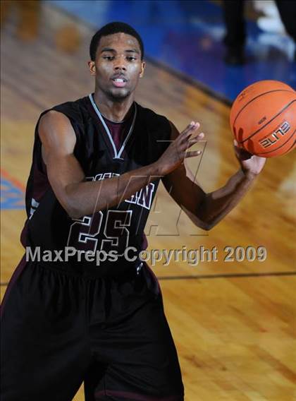 Thumbnail 2 in Holmes vs. Bowman Academy (Marshall County Hoopfest) photogallery.