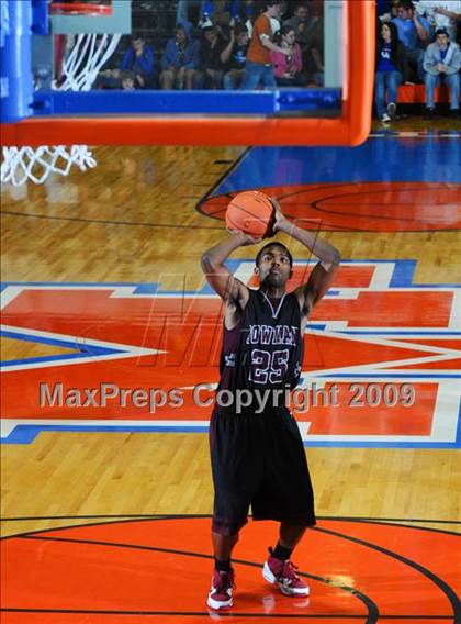 Thumbnail 1 in Holmes vs. Bowman Academy (Marshall County Hoopfest) photogallery.