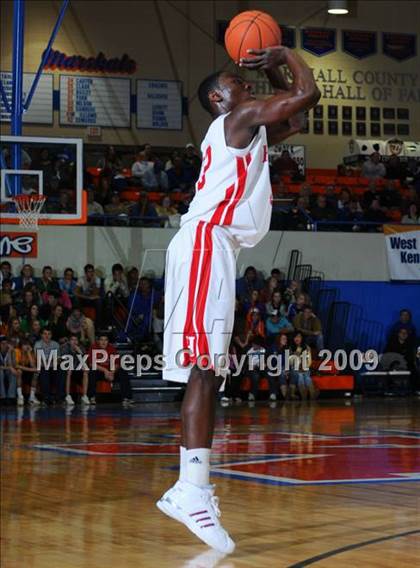 Thumbnail 2 in Holmes vs. Bowman Academy (Marshall County Hoopfest) photogallery.