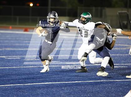Thumbnail 1 in El Camino @ Vista del Lago photogallery.