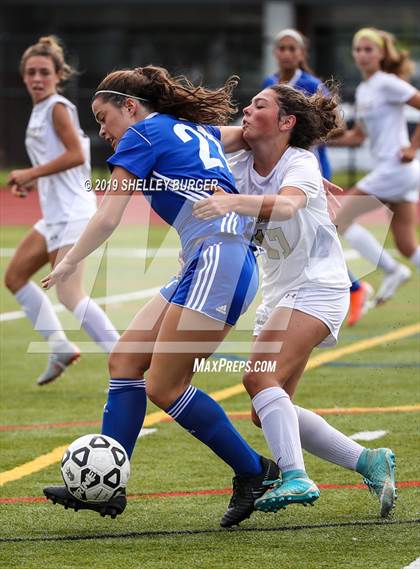 Thumbnail 1 in Trumbull @ Ludlowe photogallery.
