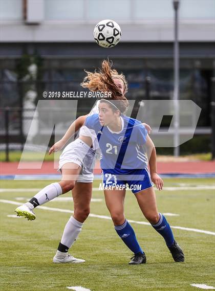 Thumbnail 2 in Trumbull @ Ludlowe photogallery.