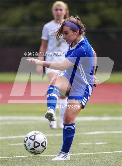 Thumbnail 3 in Trumbull @ Ludlowe photogallery.